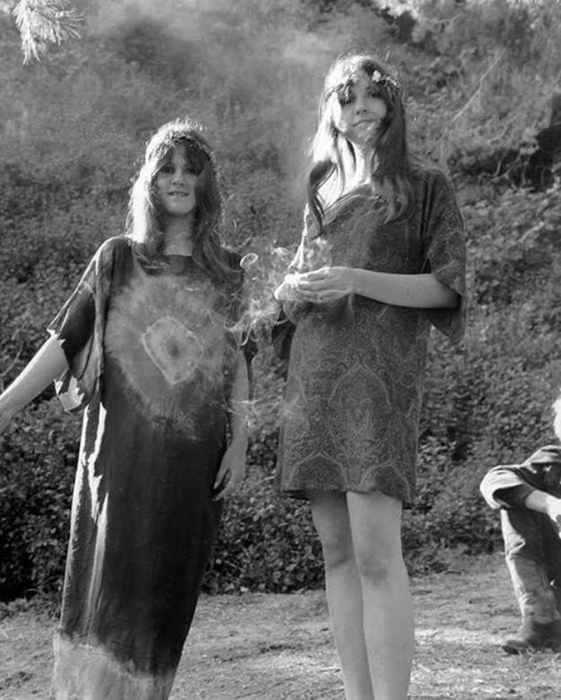 Peace, Love And Freedom – Pictures Of Hippie Fashions From The Late 1960s To 1970s