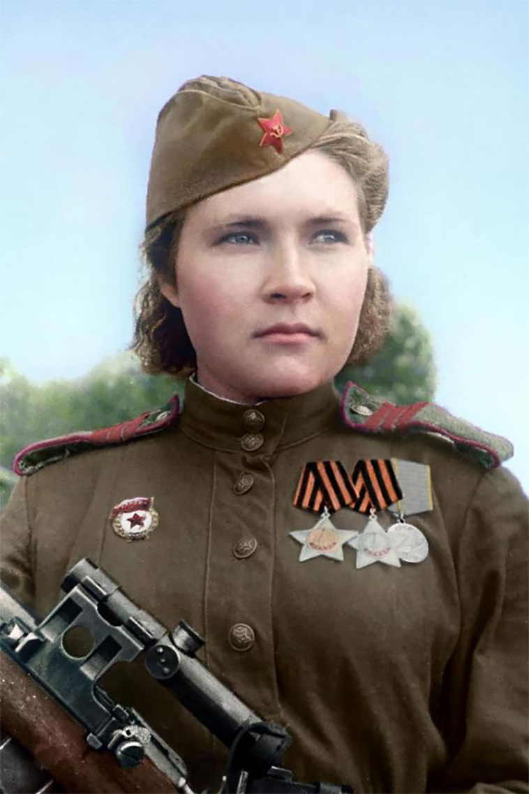 Stunning Colorized Photos Of Legendary Soviet Female