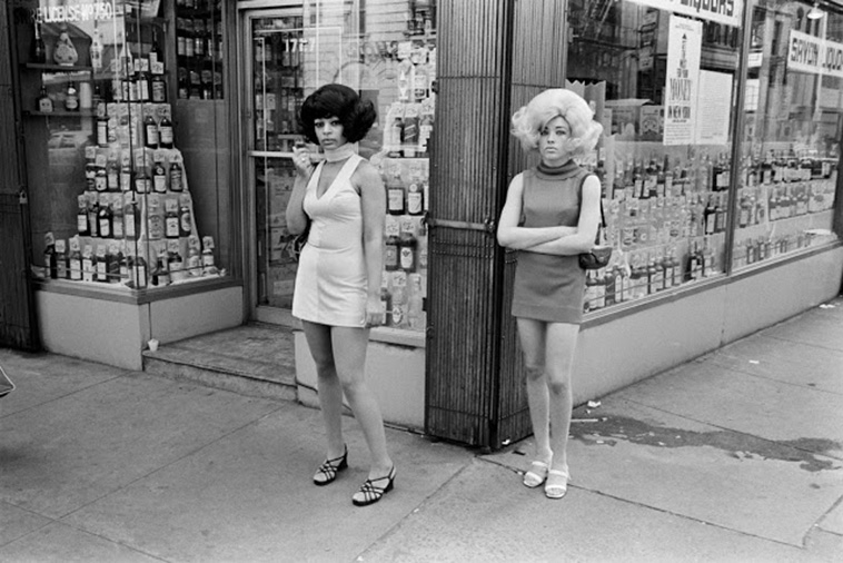 Striking Black And White Photographs Of New York Citys ‘mean Streets 6530