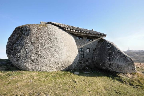 10-Unbelievable-Homes007