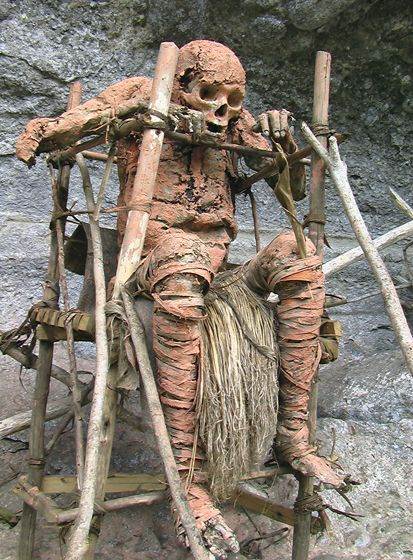 Smoked Bodies of Aseki