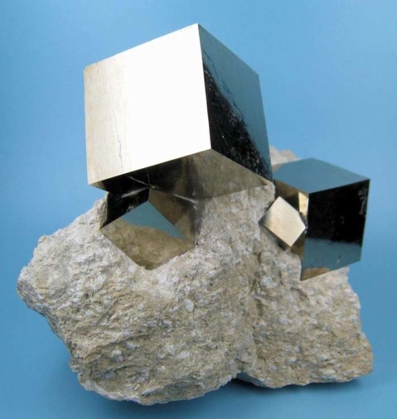 Naturally_Shaped_Cubes