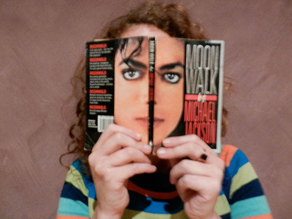 People Reading All The Wrong Books In Public