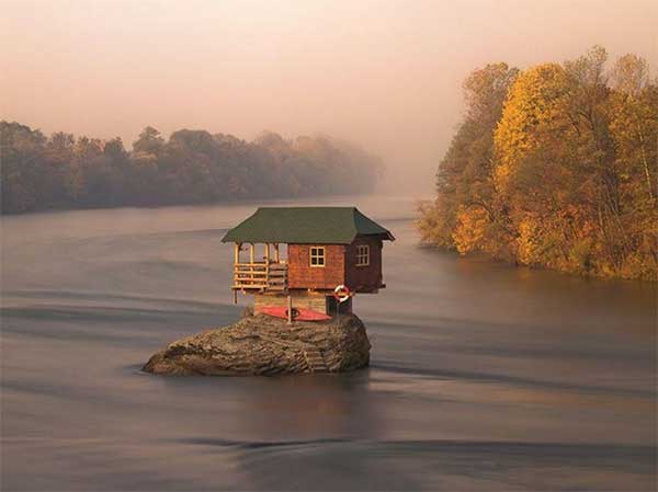 Home On The Rock Serbia