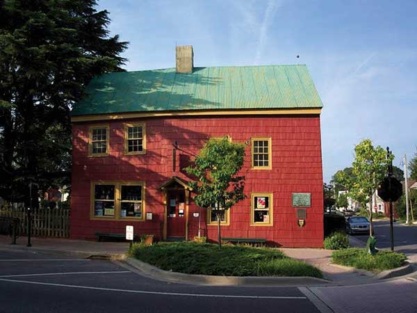 Oldest Houses in the United States