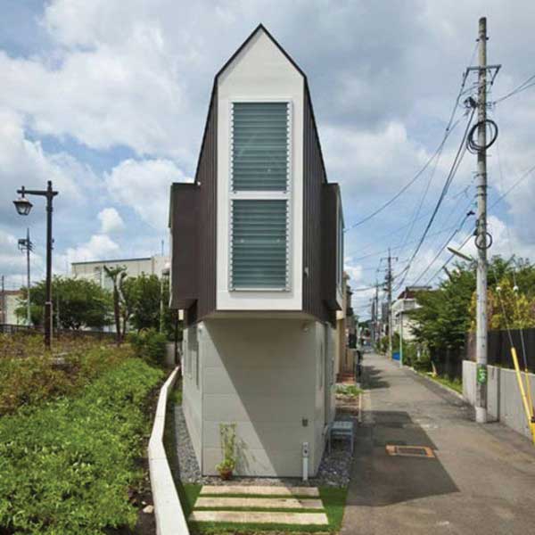 This Tiny House Seems Weird From The Outside, But When You Step Inside