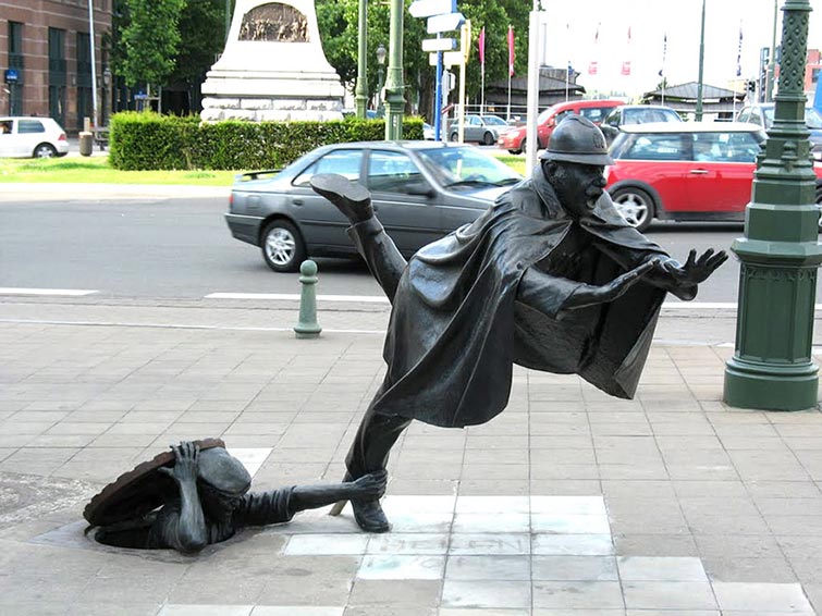 creative statues