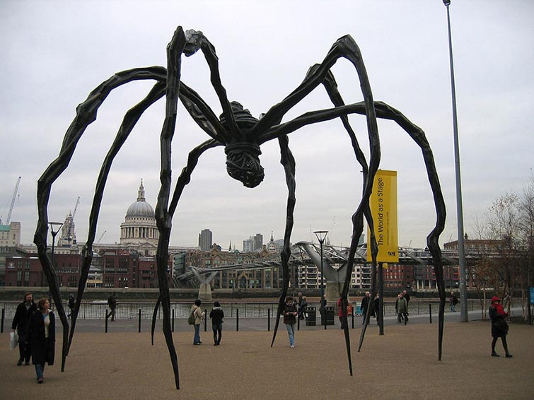 creative statues