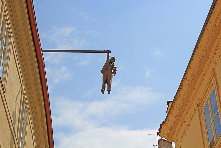 creative statues