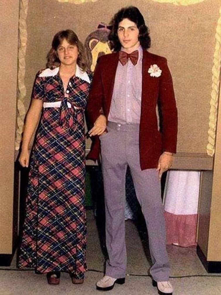 Celebrities High School Prom