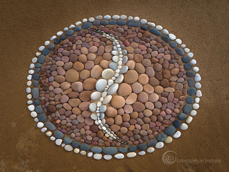circular land art