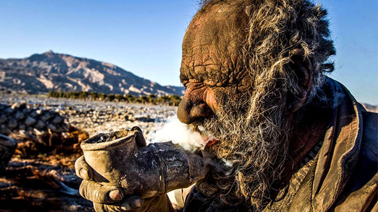 Iranian Man hasn't bathed