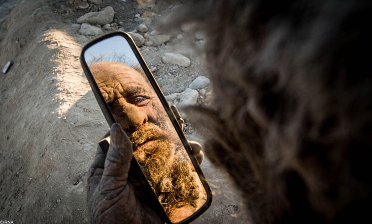 Iranian Man hasn't bathed