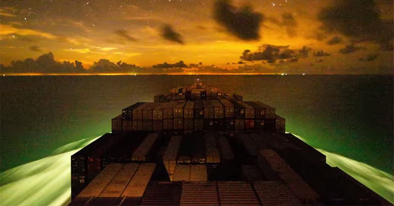 container ship timelapse