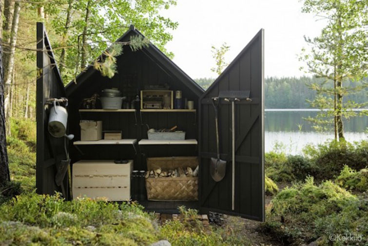 Glass-Covered Modular Cabin