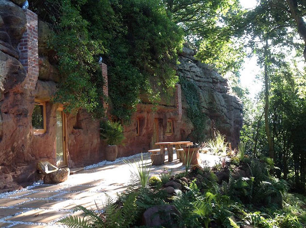 rock house retreat