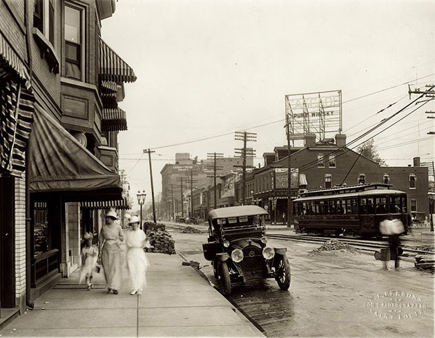 St. Louis Streets in the Early 20th Century