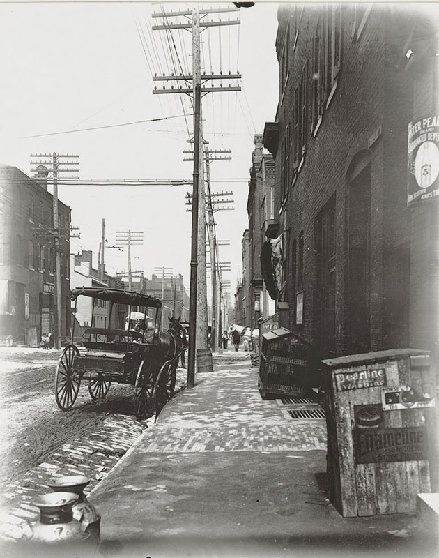 St. Louis Streets in the Early 20th Century