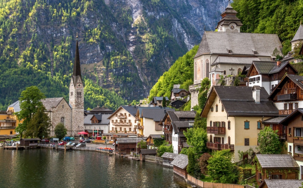 24 Gorgeous Real-Life Villages Which Came Straight Out Of Fairytales