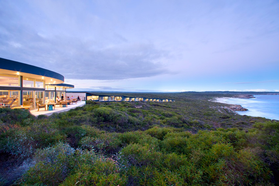 Indian Ocean retreats