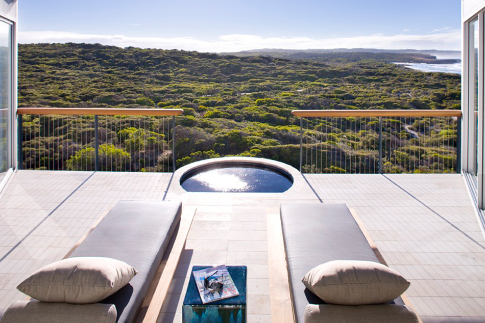 Indian Ocean retreats