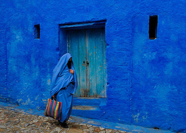 blue-streets-of-chefchaouen-morocco-16