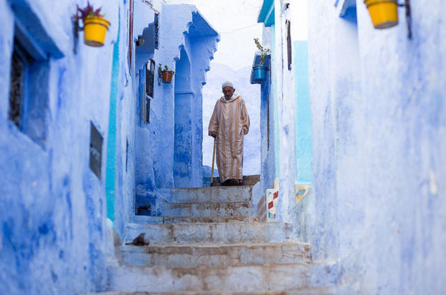 blue-streets-of-chefchaouen-morocco-3