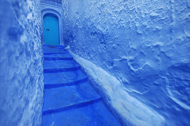 blue-streets-of-chefchaouen-morocco-4