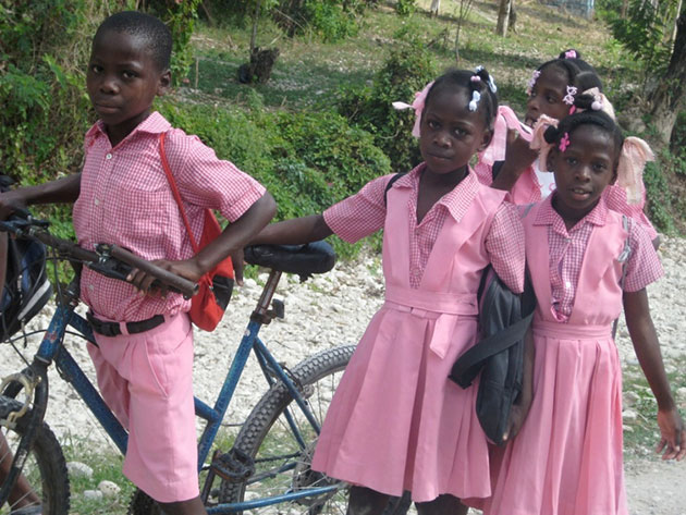 school-uniforms-from-all-around-the-world-10