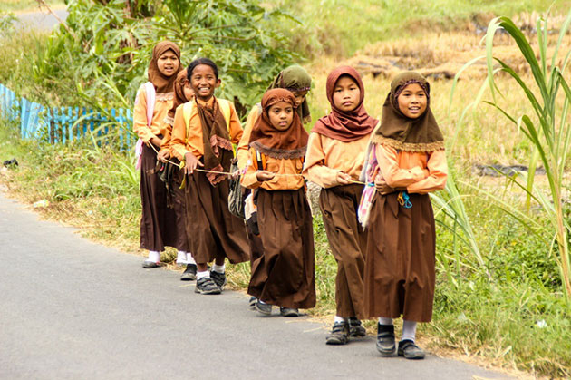 school-uniforms-from-all-around-the-world-6