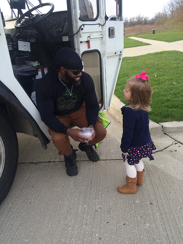 garbage man girl birthday gift cupcake