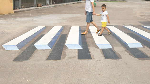 3d street art prevent speed breakers india