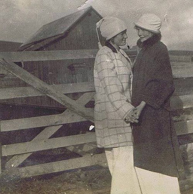 Vintage Lesbian Couples