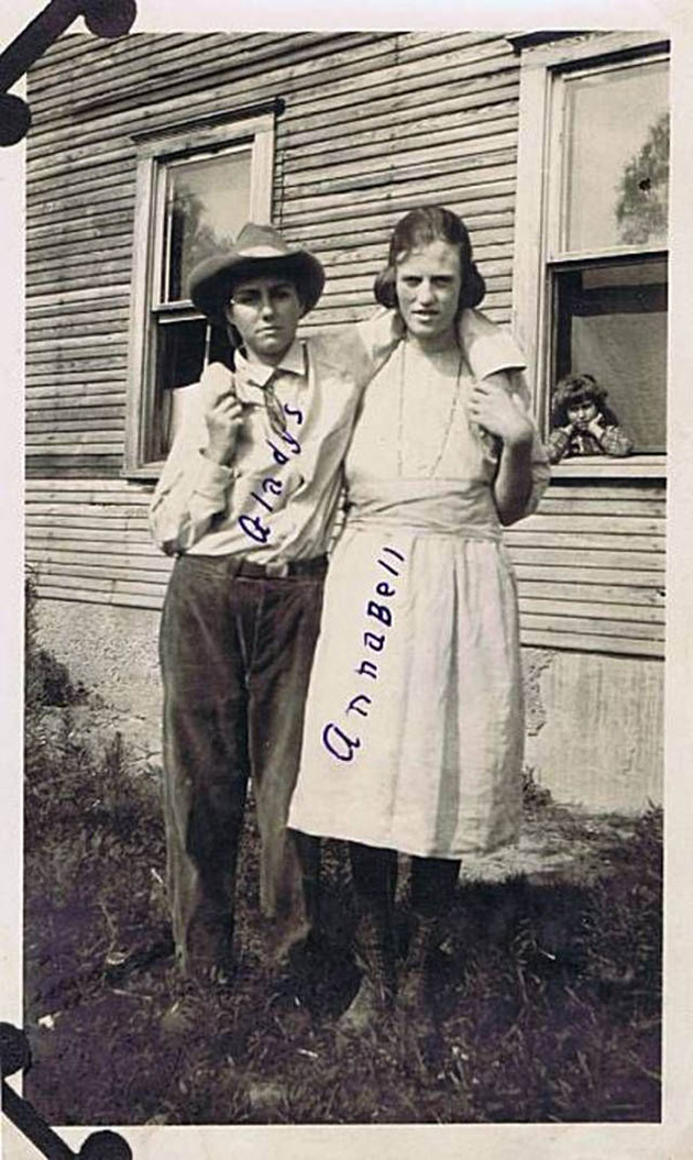 Vintage Lesbian Couples