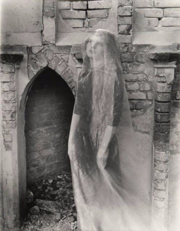 creepy vintage photos