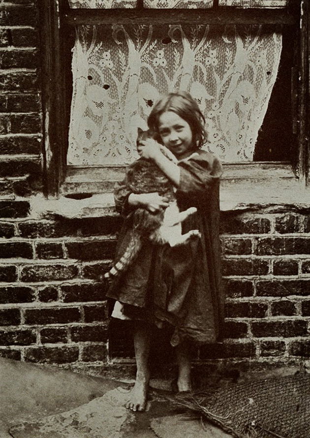 London-Street-Children-1900s