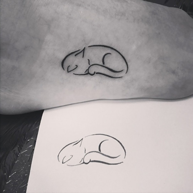 tiny foot tattoo ideas