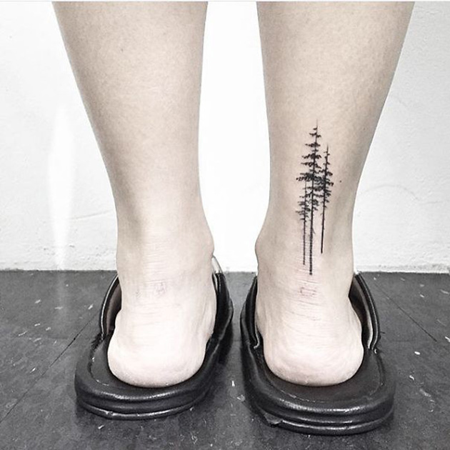 tiny foot tattoo ideas