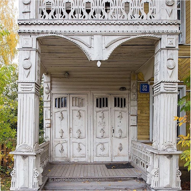 Russian-Window-Art