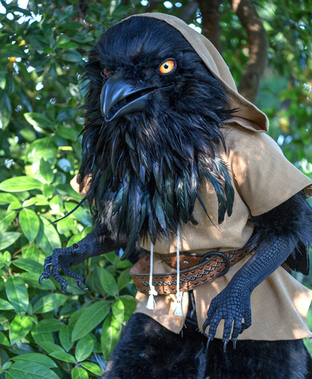 giant-raven-costume-dungeons-and-dragons-cosplay-rue-rah-bop-1