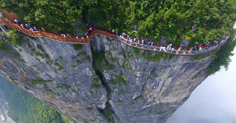 glass-bridge-tianmen-china
