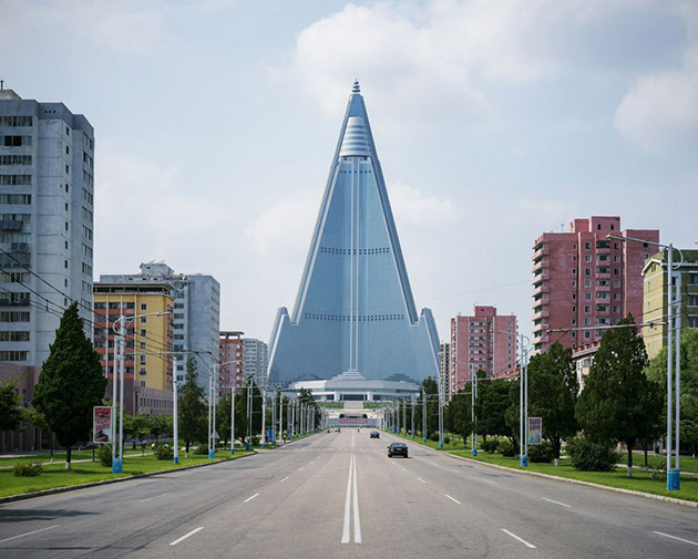 pyongyang-north-korea-vintage-architecture