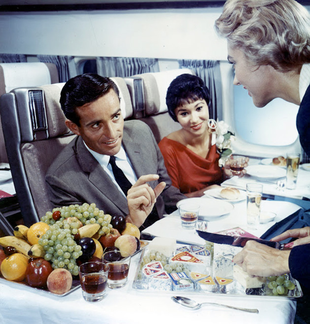 vintage-airplane-food