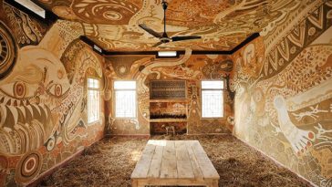Stunningly Intricate Mud Paintings Cover Classroom Walls