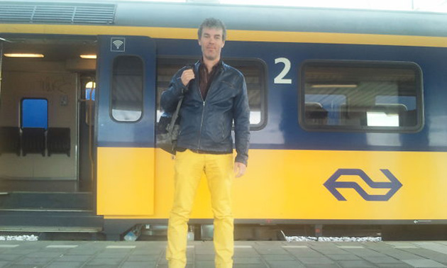 accidentally-dressed-like-inanimate-objects