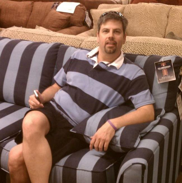 accidentally-dressed-like-inanimate-objects