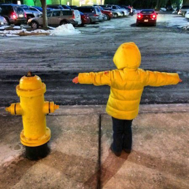 accidentally-dressed-like-inanimate-objects