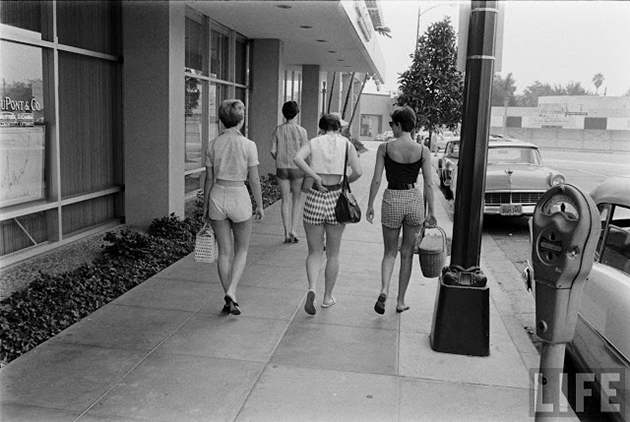 female-short-pants-1950s