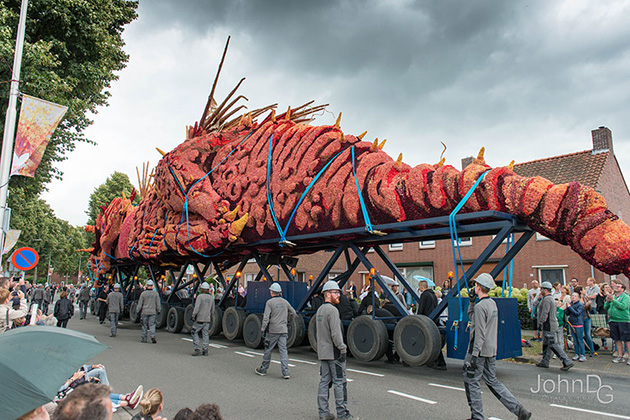 flower-sculpture-parade-2016-netherlands