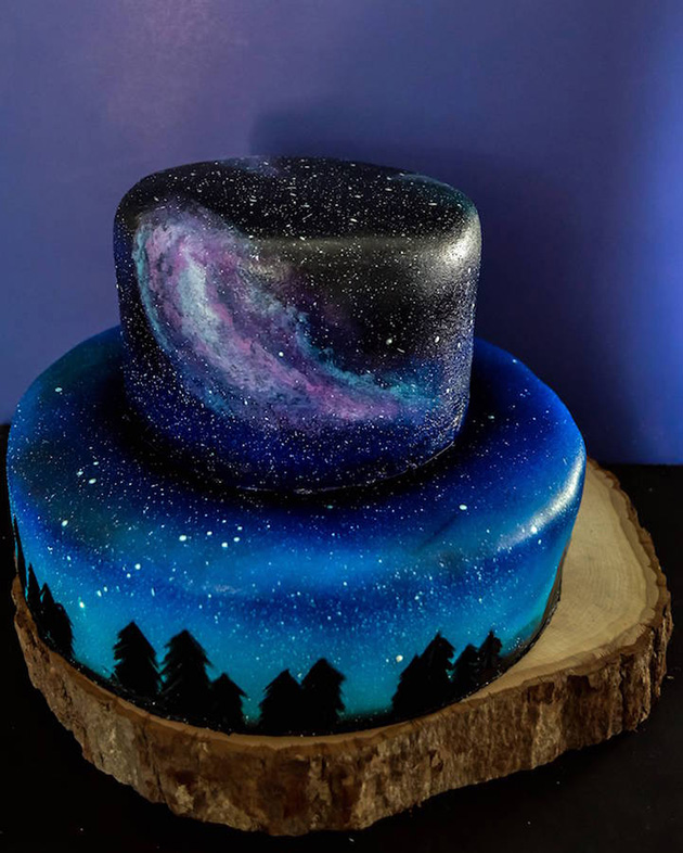 Galaxy-Inspired Wedding Cake 